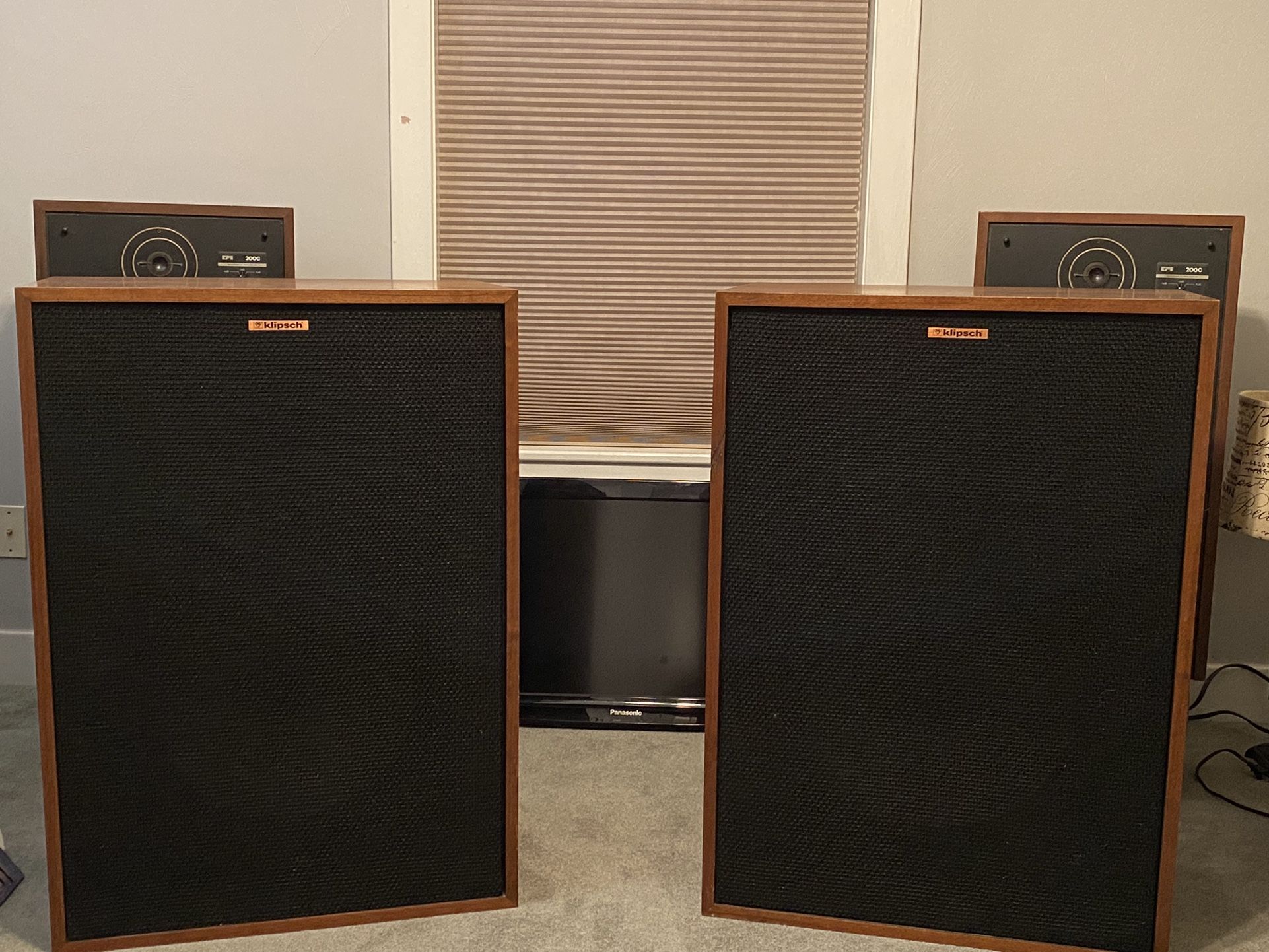 Klipsch Cornwall Speakers