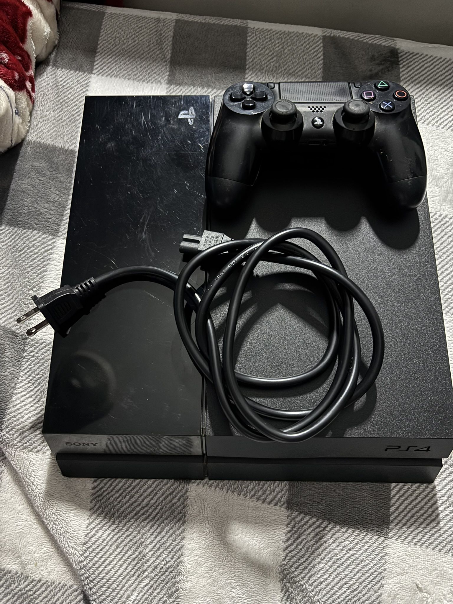 PS4