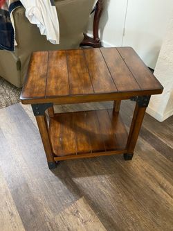 End table