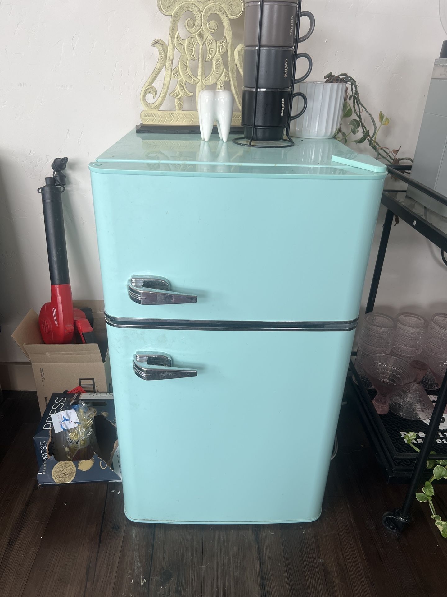 Mini Fridge