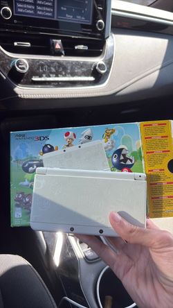New Nintendo 3DS Super Mario White Edition