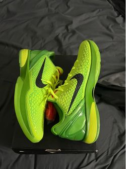 Kobe Grinch BRAND NEW !!! SIZE 11.5  MEN