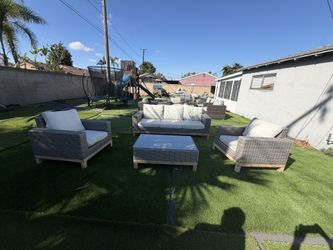 4-Piece Grey Wicker Outdoor Patio Furniture Set with Cushions