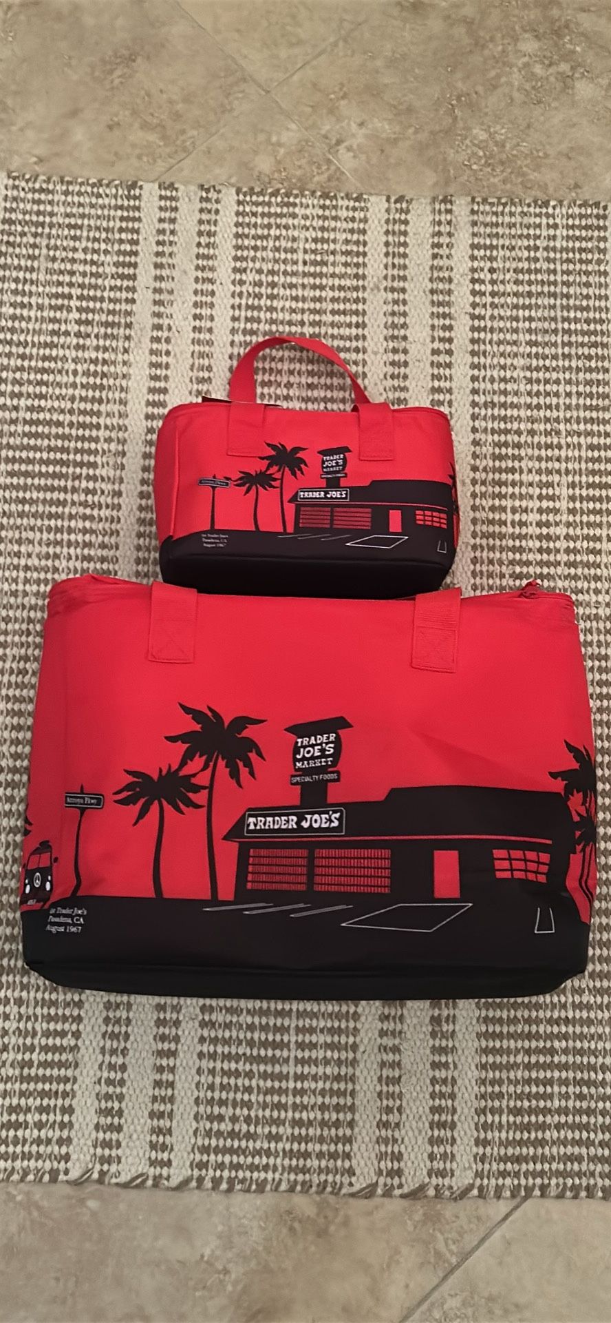 RED Mini & Large Sized Insulated Bag (TRADERJOES)
