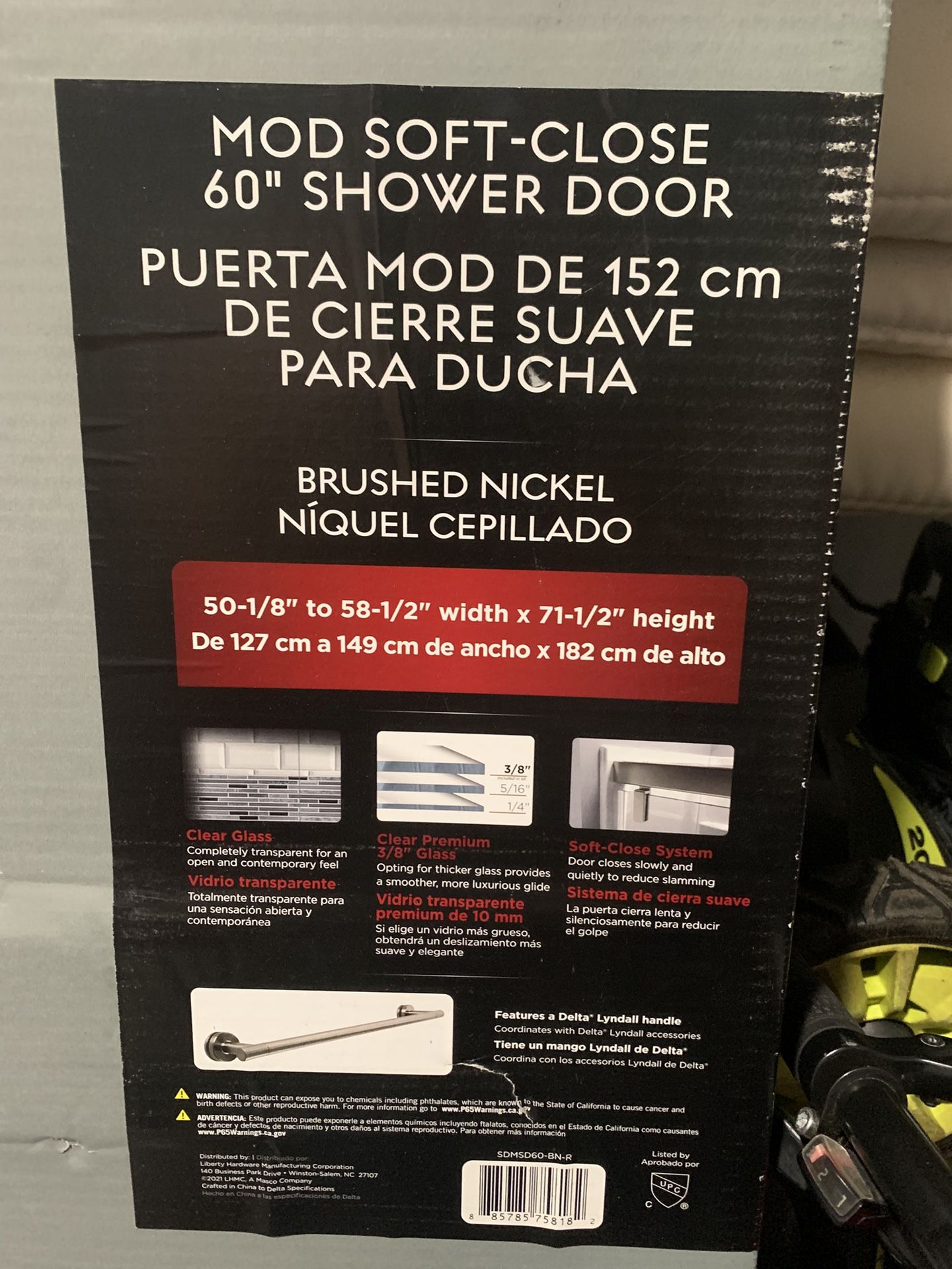 Delta Frameless Sliding Bathtub Door, Chrome with Rain Glass