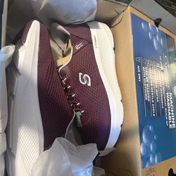 Tenis nuevos  7-8-11