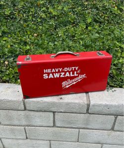 Vtg Milwaukee SAWZALL METAL CASE