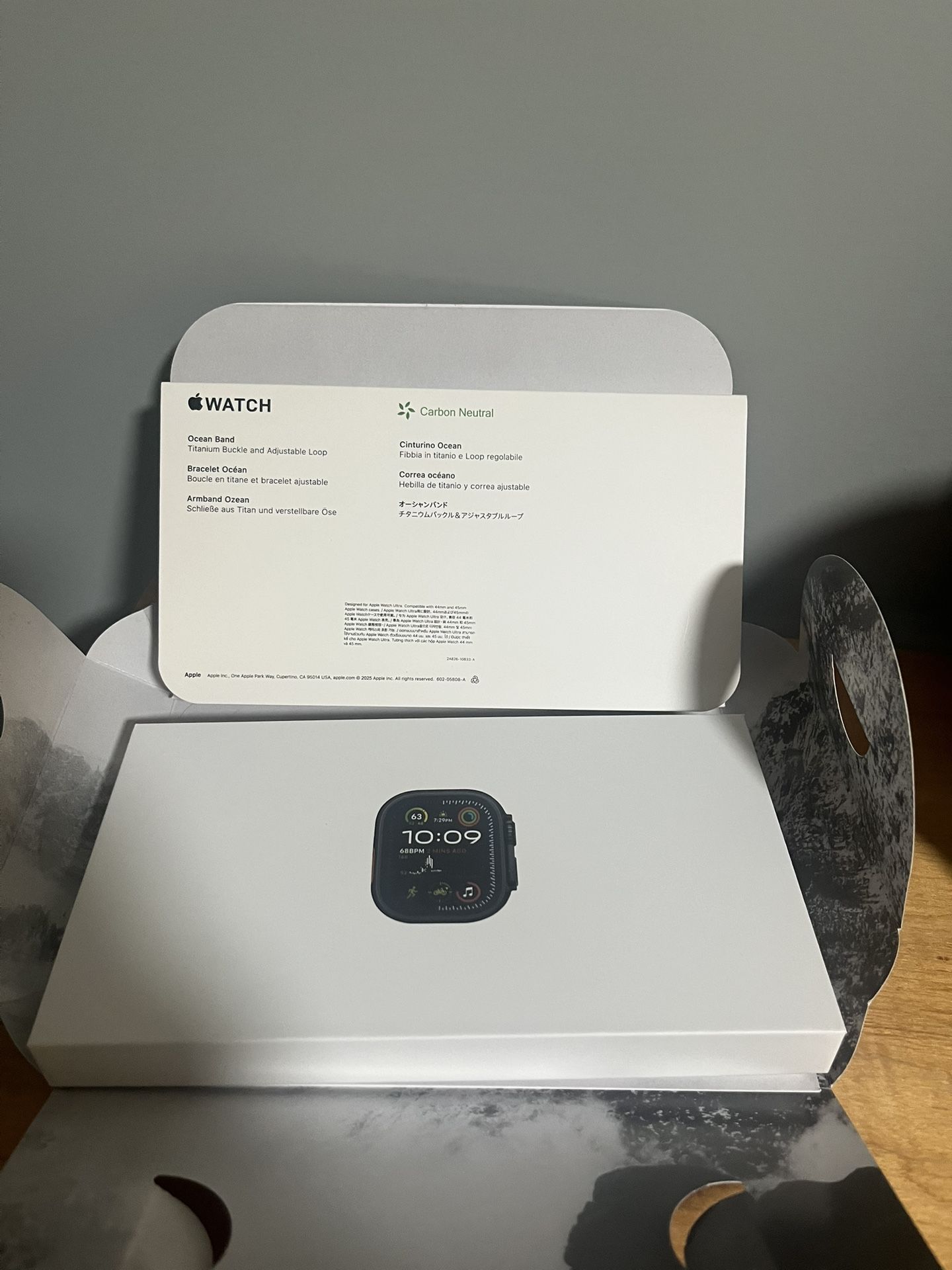 Apple Watch Ultra 2 49mm Black Titanium Case & Band