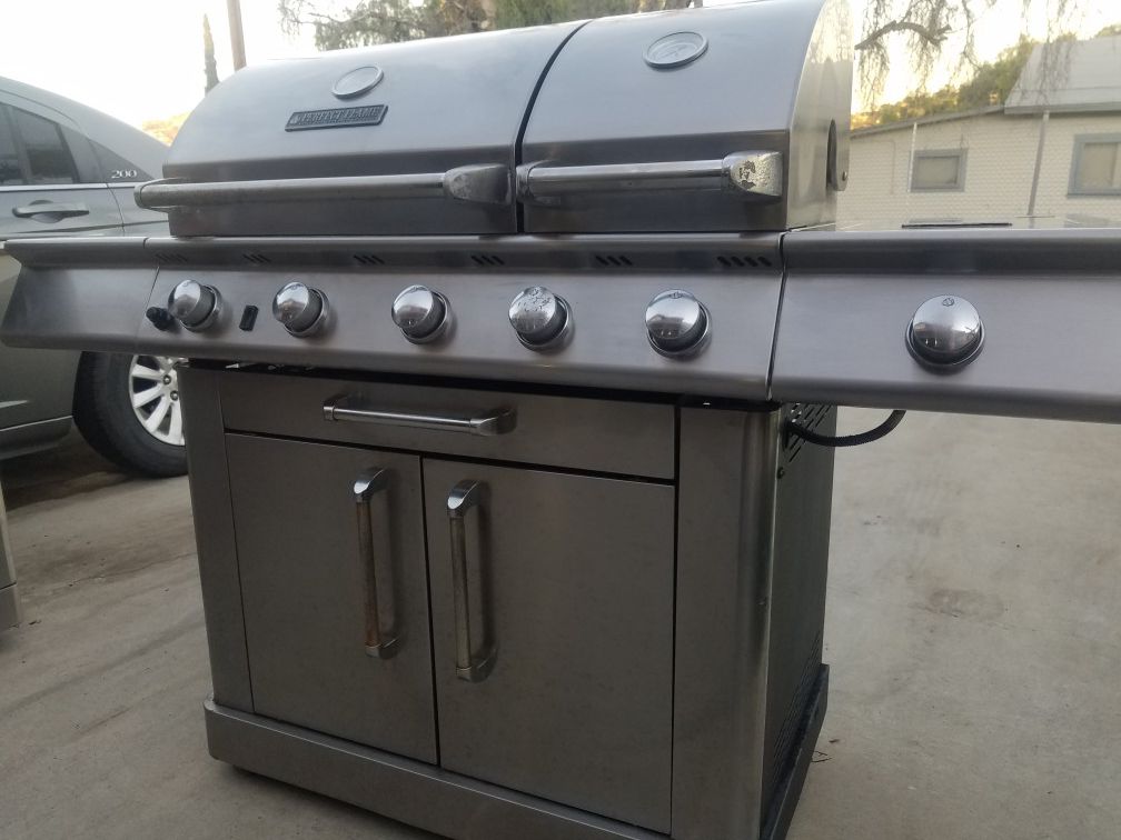 Perfect flame BBQ grill