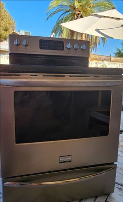 Stove frigidaire gallery