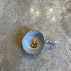 1980’s 18k Gold Guardian Angel Pendant~has a Slight Bend at the ring~