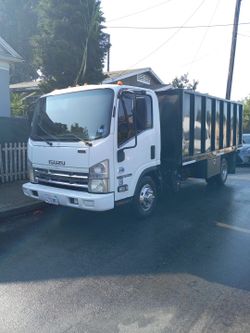 Isuzu dump truck