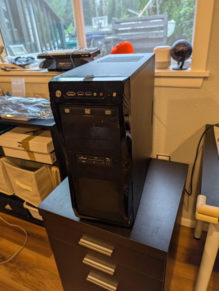 Desktop PC 9600k 32gb Ram 256gb Ssd