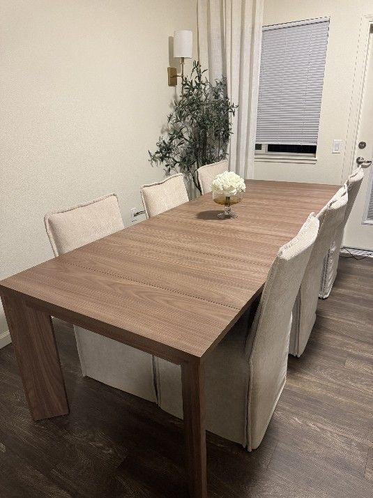 Brand New In The Box Walnut Or Oak Table