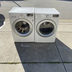 LG Washer/Dryer (Gas dryer + Stackable) 30 Day Warranty 