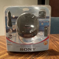 Sony D-NE518CK Atrac3plus MP3 CD Walkman Player New in Package