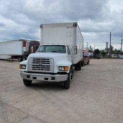 1999 Ford F-800