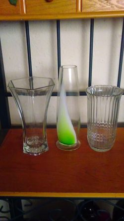 3 flower vases