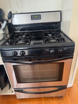 Frigidaire 30" Gas Range Stove and Oven