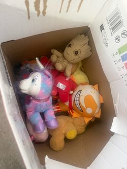 Lot of Stuffed Animal Plush Toys