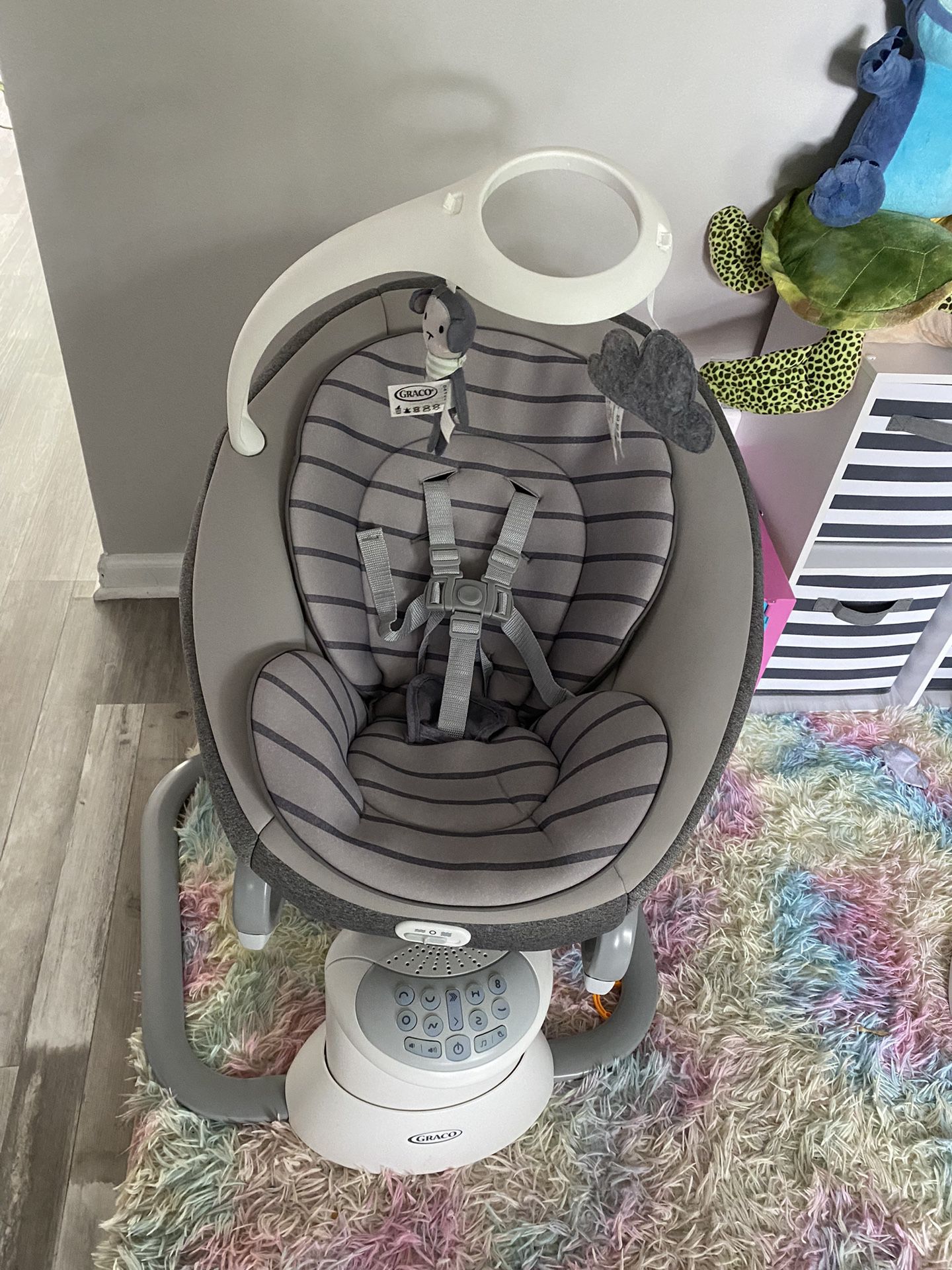 Graco® Soothe My Way™ Swing with Removable Rocker, Maison
