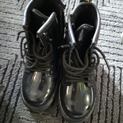 Dr Martens 