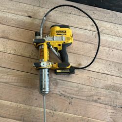Dewalt Grease Gun & Impact Wrench 1/2in