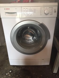 Bosh stackable washer there is something wrong with it it does not work selling for $60