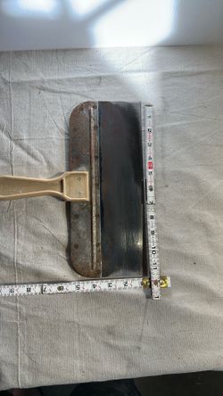 Professional grade Taping, knife, dry wolf