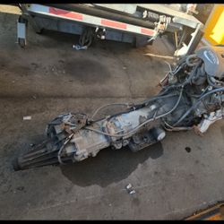 5.3 Chevy4L60 Transmission 4x4.....engine Sold