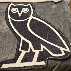 Owl Shaped Area Rug Black White 