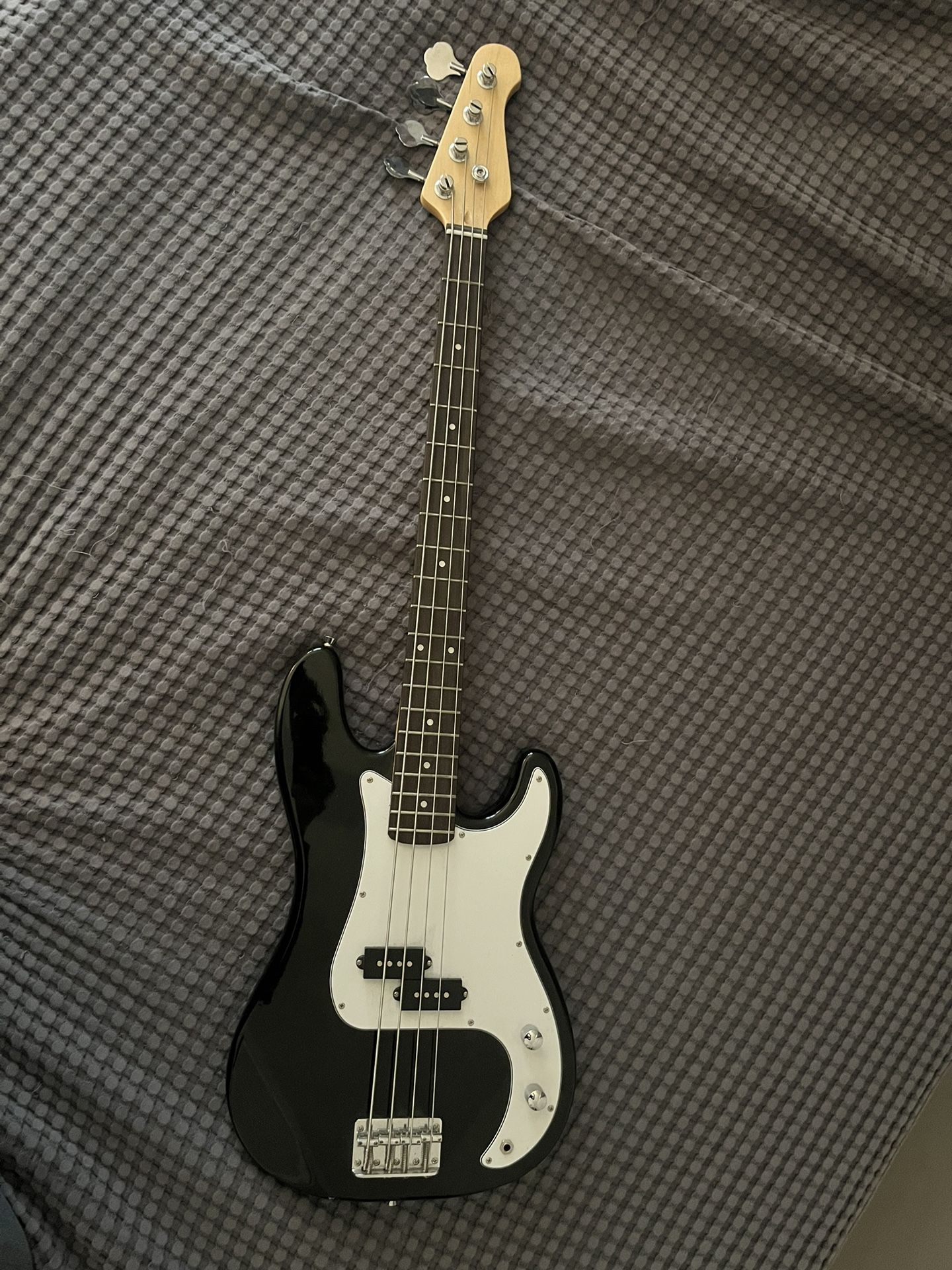 Unbranded P-Bass Style bass guitar With Bag