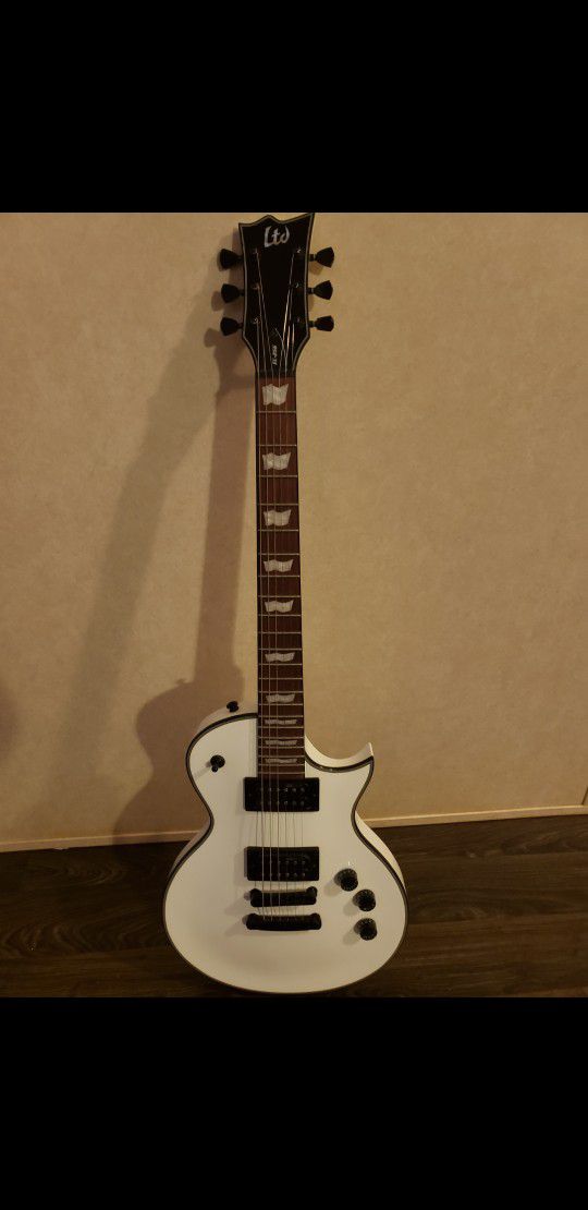 ESP LTD EC-256 Electric Guitar, White