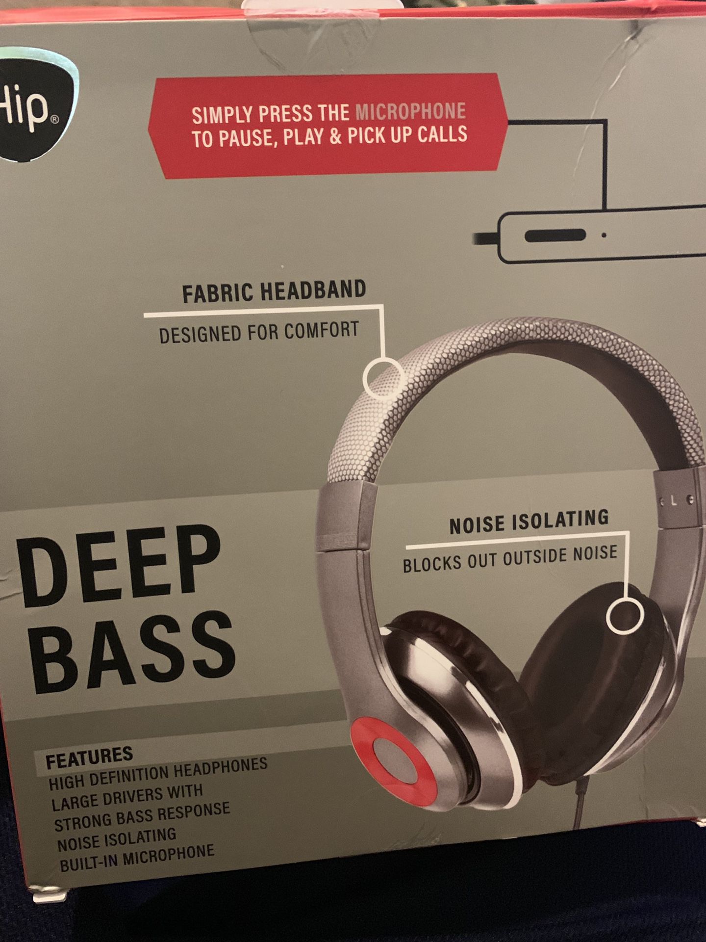Deep bass headphones