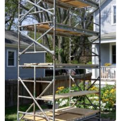 15ft Tall Rolling Construction Scaffolding Tower