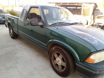 GMC Sonoma Extended Cab Pickup Truck