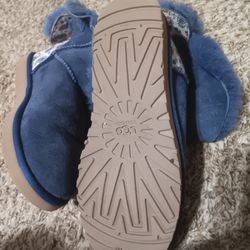Uggs Blue