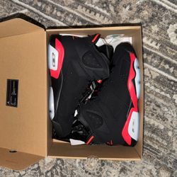 Jordan 6 Retro Infrared Size 10.5 Men New 