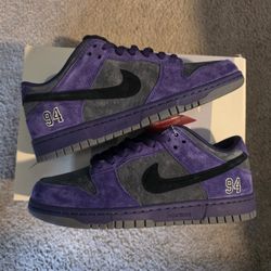 Nike Sb Dunk Low Supreme Ink Size 9, 11