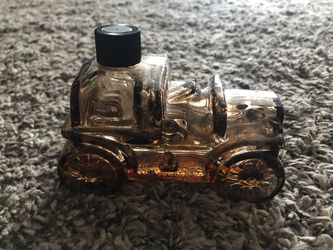 Avon olande car collectible bottle