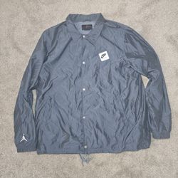 Size:XL Jordan Windbreaker