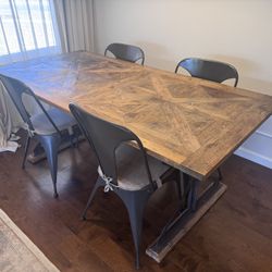 Farmhouse Table & Chairs