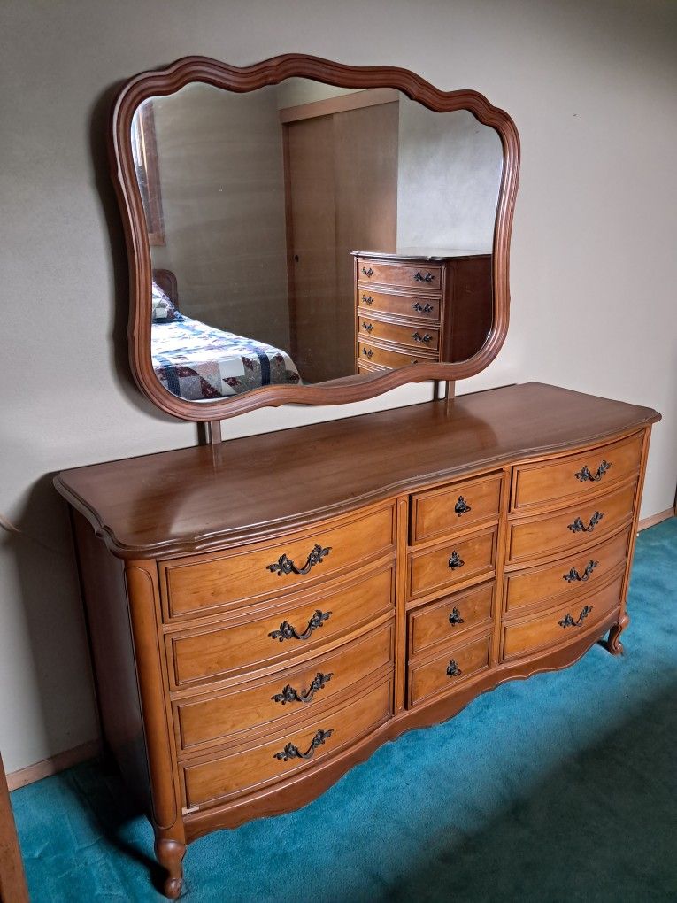 Full Size Bedroom Set