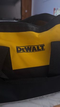 DeWalt  DCK240C2