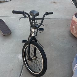 Giant BMX Bike