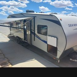 2017 Seabreeze Toy Hauler