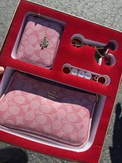 Coach Pink Set
