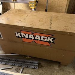 Knaack Steel Tool Box