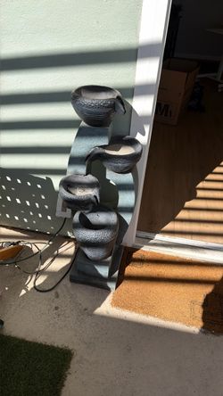Free little fountain - works perfect!