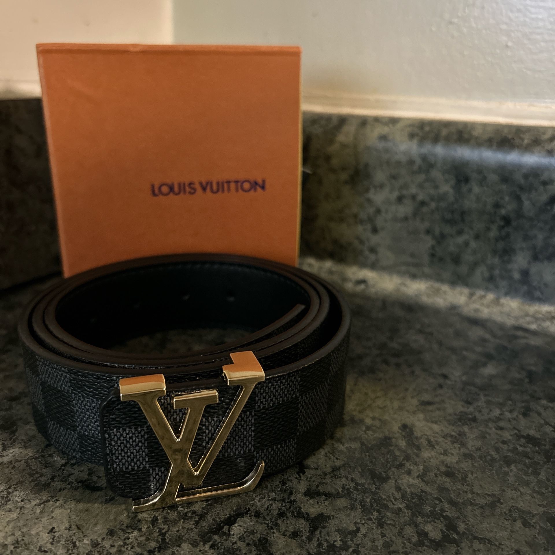 LV Initiales Belt